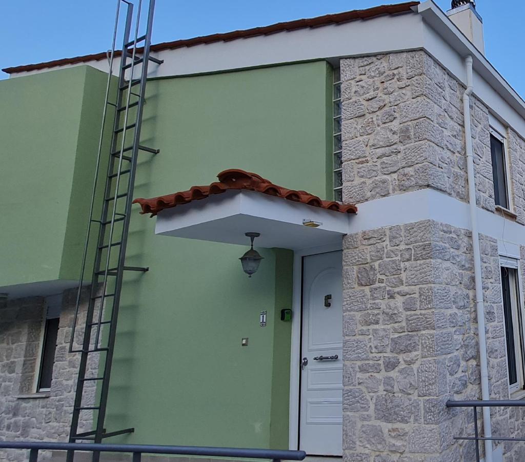Πέτρα, Ελιά Και Λεβάντα Villa Tolón Eksteriør bilde