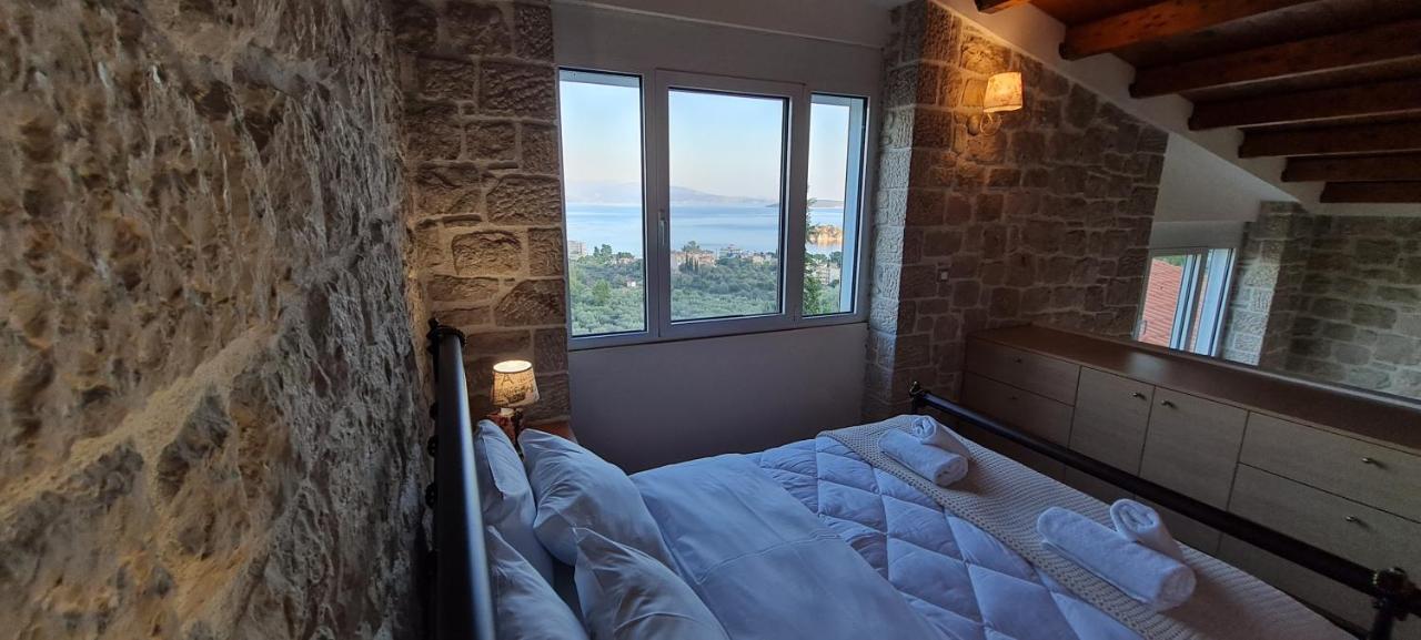 Πέτρα, Ελιά Και Λεβάντα Villa Tolón Eksteriør bilde