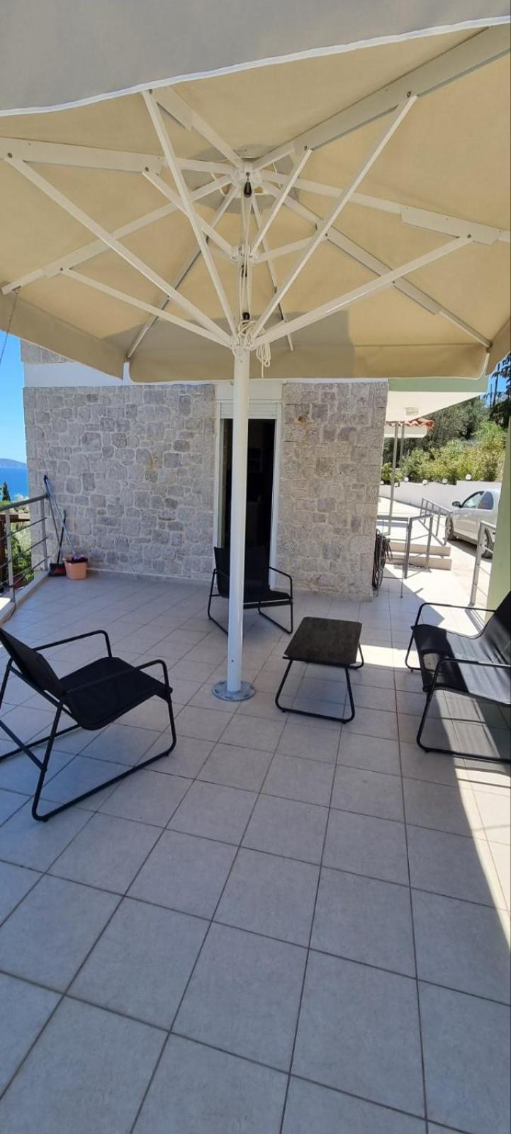 Πέτρα, Ελιά Και Λεβάντα Villa Tolón Eksteriør bilde
